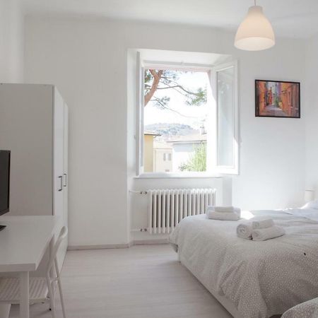 Ferienwohnung Cleo Giglio Ancona Exterior foto
